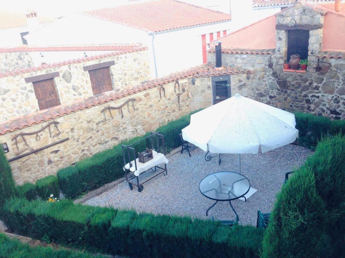 Casa Rural Piedras De Benquerencia Exteriör bild